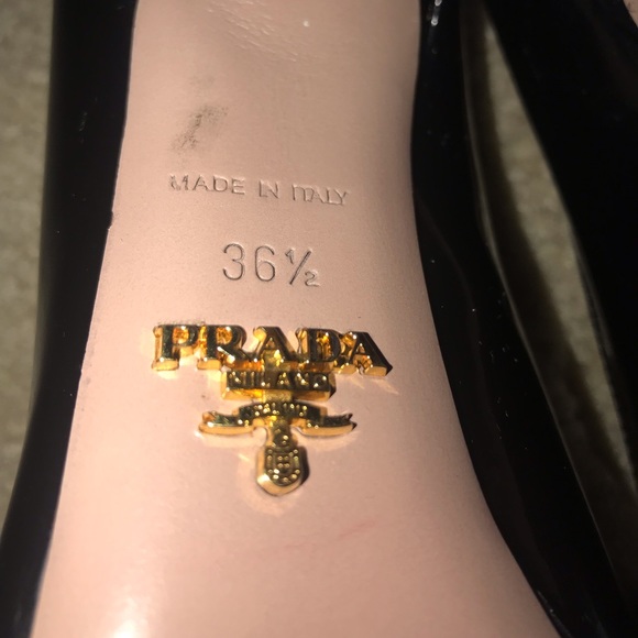 Authentic Prada peep toe heels - Picture 6 of 6